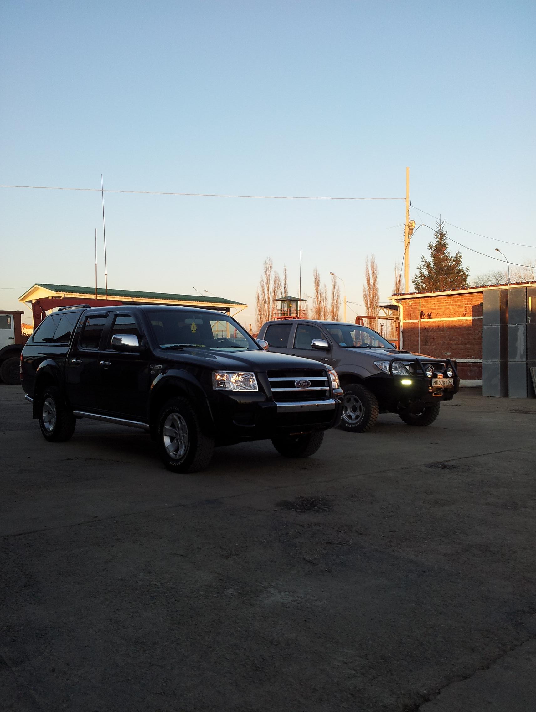 http://s1.hostingkartinok.com/uploads/images/2012/02/288b3ee075ed5290fab875b9142bf37c.jpg