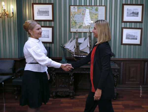 Війна не може перешкоджати ратифікації Угоди про асоціацію з ЄС, - Тимошенко