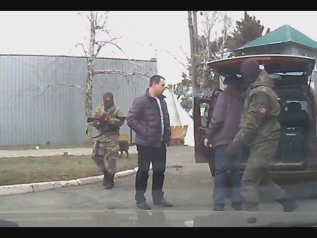 Авакова и Шокина просят защитить коллектив &quot;Херсонского тепличного комбината&quot;