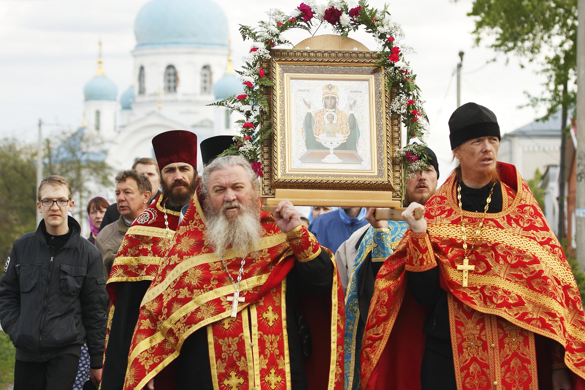 В ишиме на 3 дня. Митрополит Тихон крестный ход. Владыка Евтихий Ишим. Епископ Тихон Ишимский. Бердюжье Церковь.