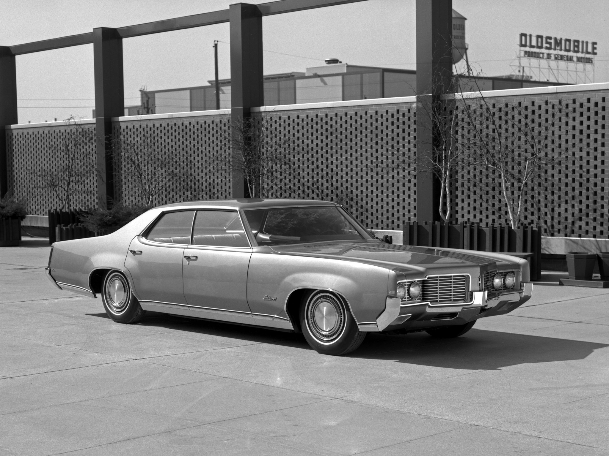 Oldsmobile Delta 88 sedan