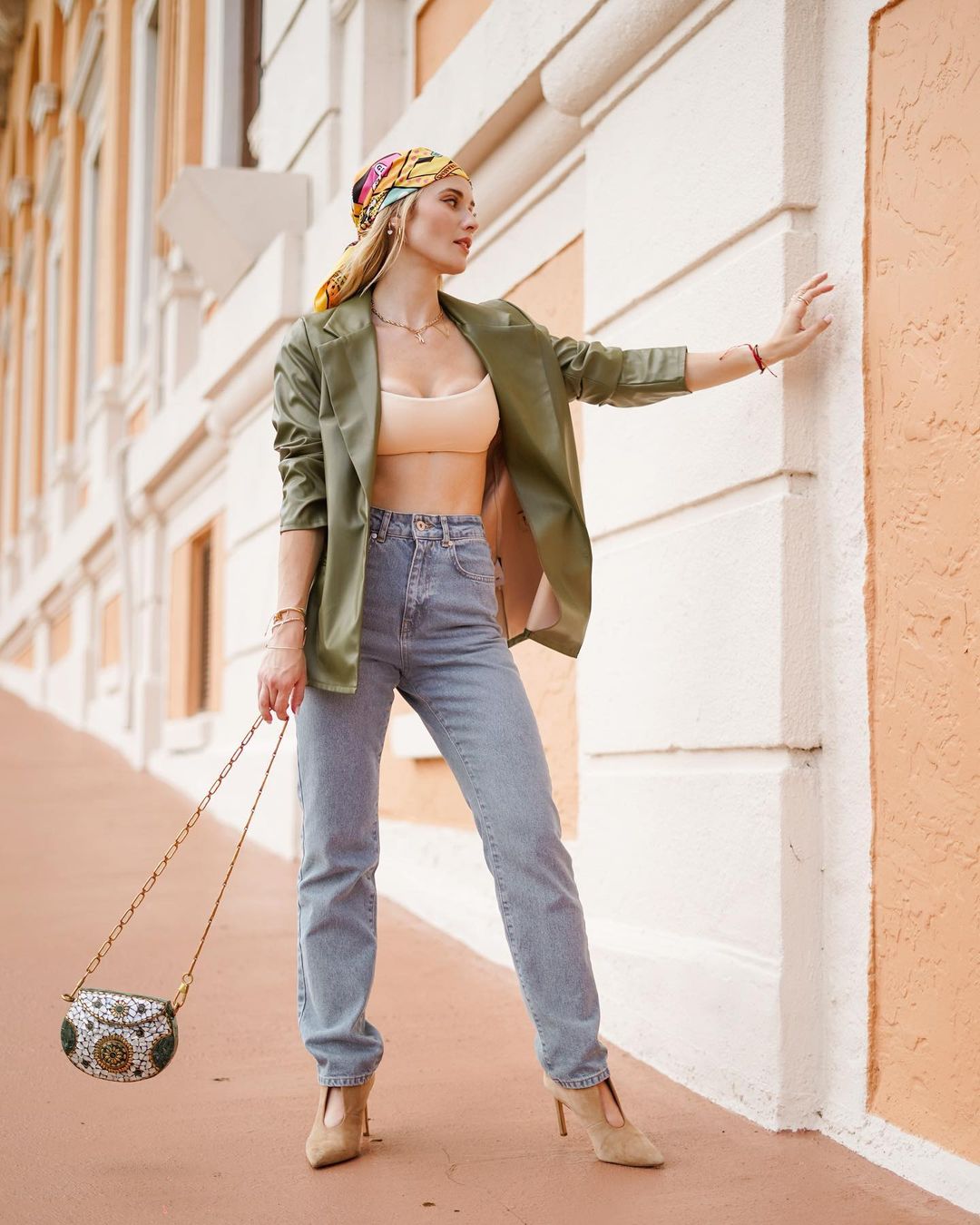 https://s1.hostingkartinok.com/uploads/images/2022/05/fa78be146a46c5f1b3fc7fb52789b48d.jpeg
