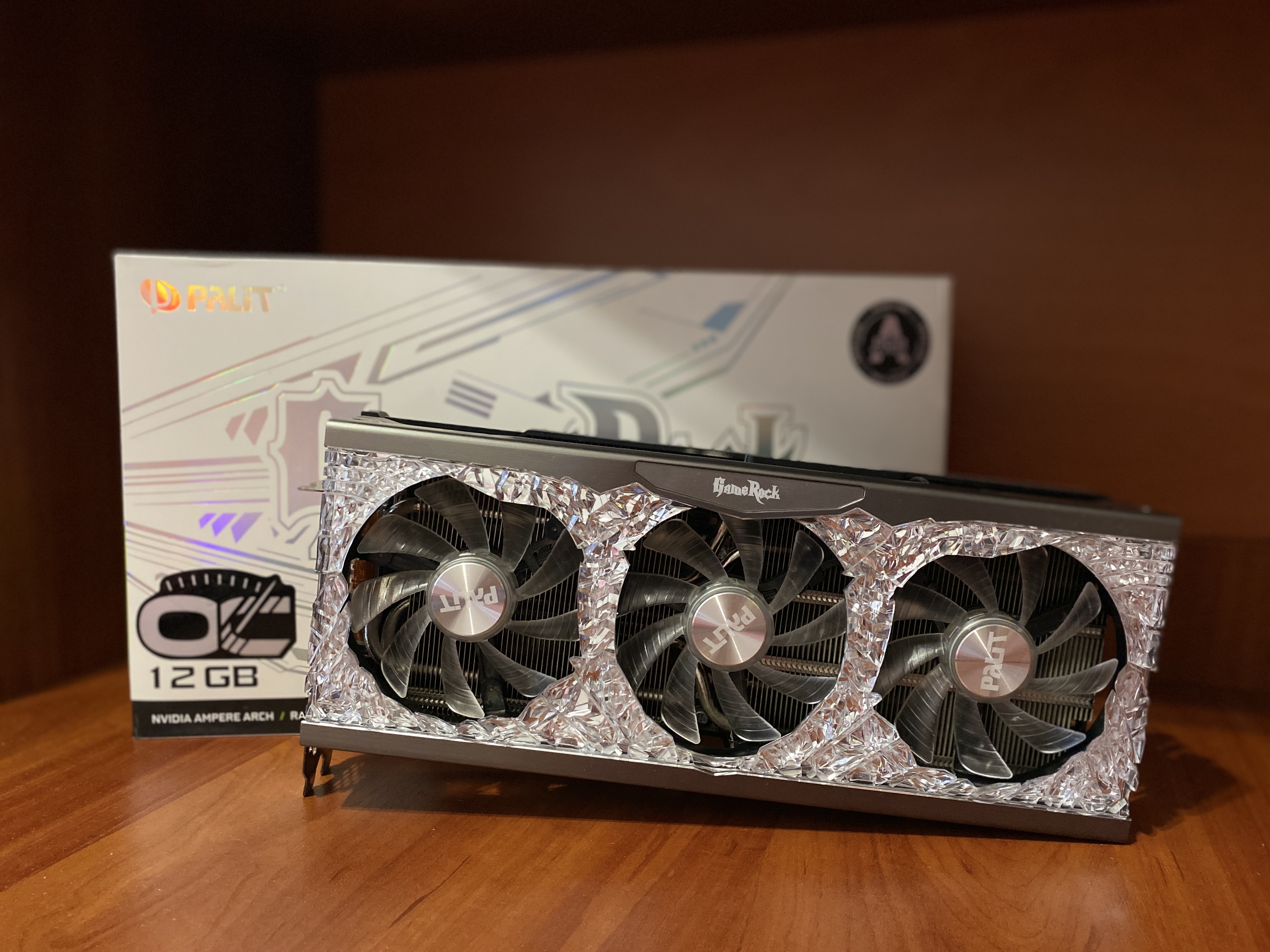 Palit geforce rtx 5080 gamerock