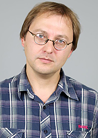 Борис Книженко