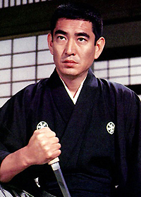 Кэн Такакура