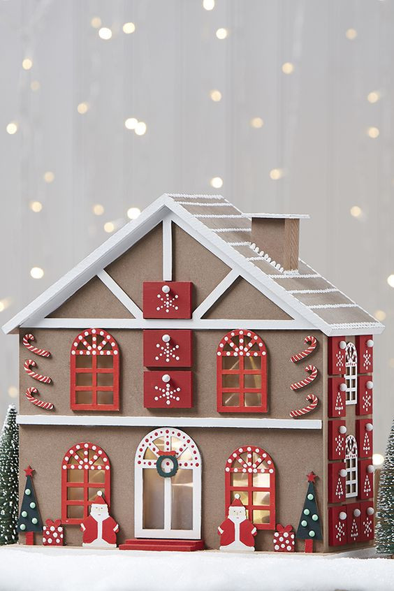 Декор новогодний своими руками для дома из подручных материалов