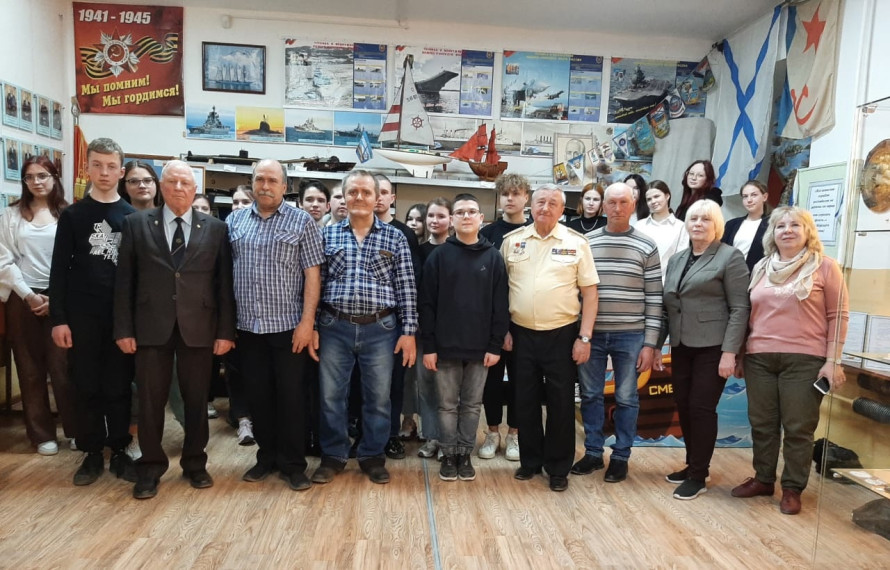 академия андрияки теплый стан. четвёртая экспедиция ампилов. экология чистые берега. экспедиция побывала. полюс недоступности арктика.