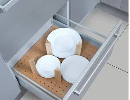 Лоток для хранения посуды.jpg