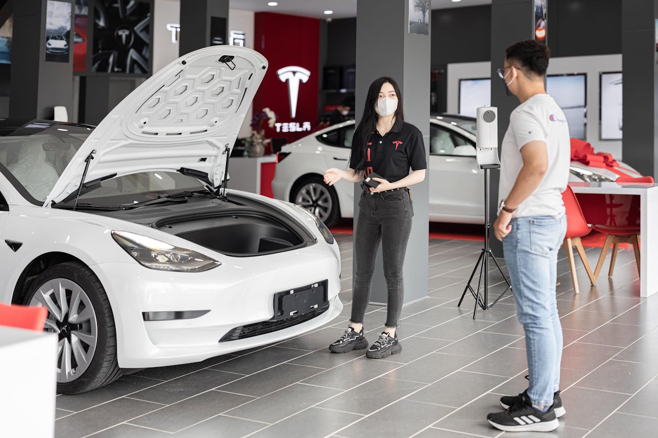 Электромобиль Tesla