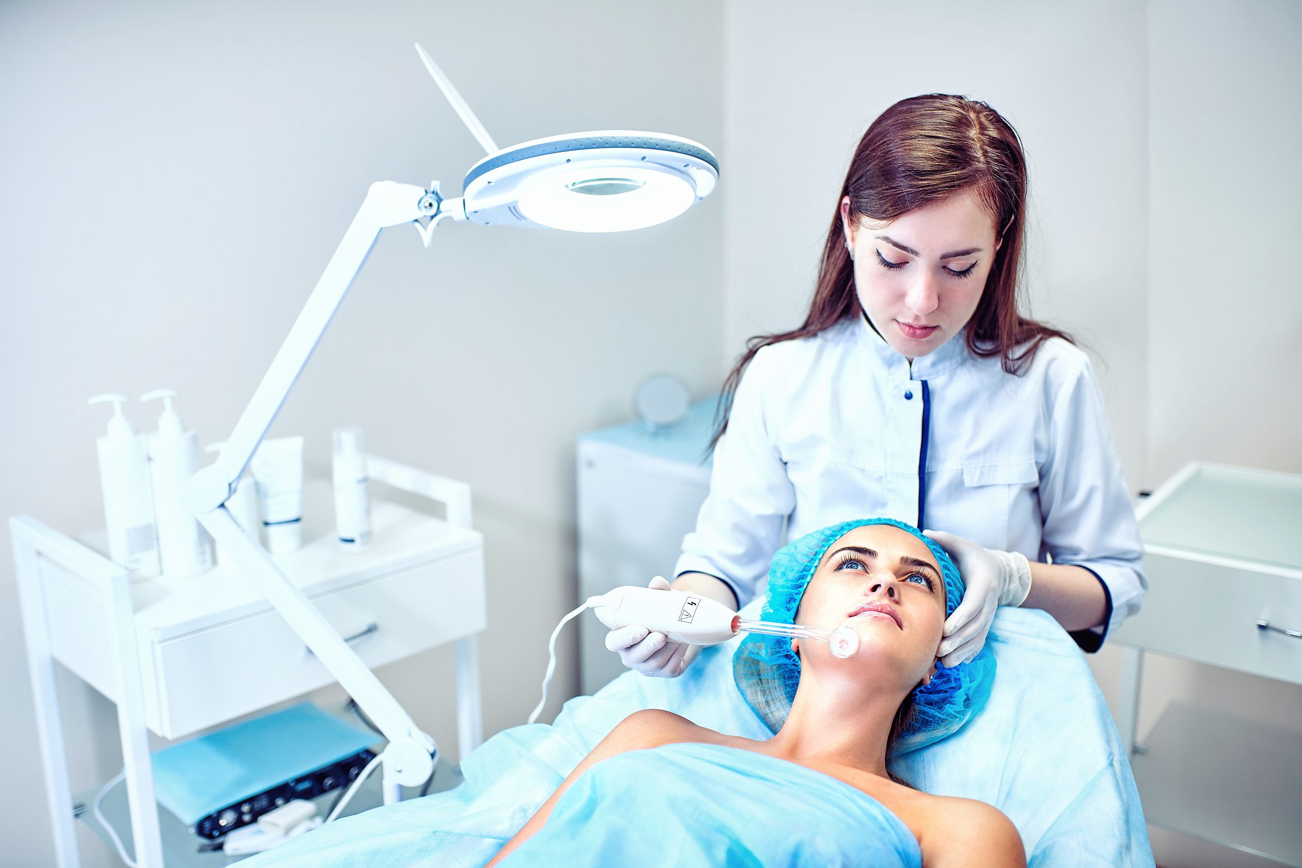 Косметолог