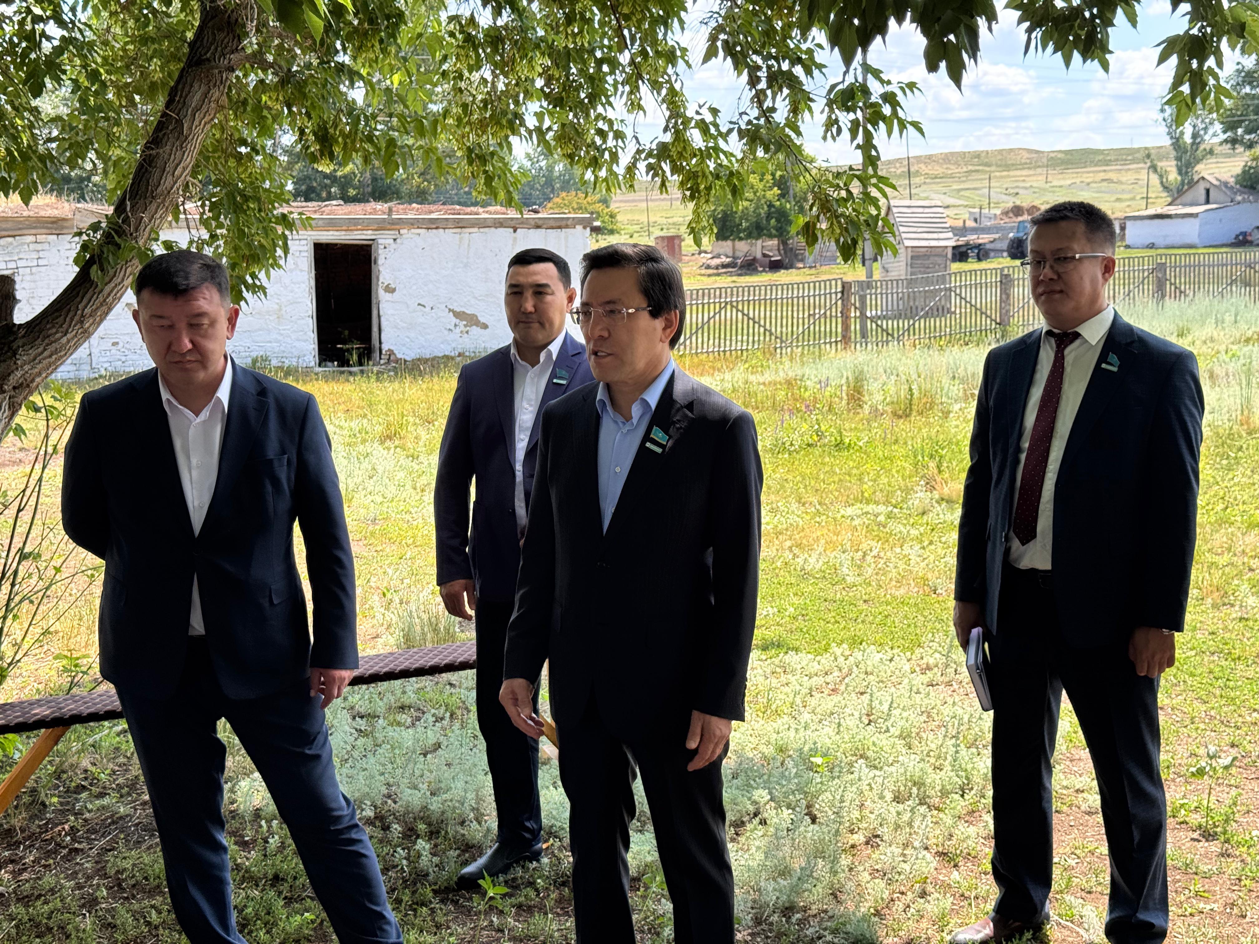АБАЙ ОБЛЫСЫ ЖАРМА АУДАНЫНЫҢ АУЫЛДАРЫНДА ӨЗЕКТІ МӘСЕЛЕЛЕР ТАЛҚЫЛАНДЫ