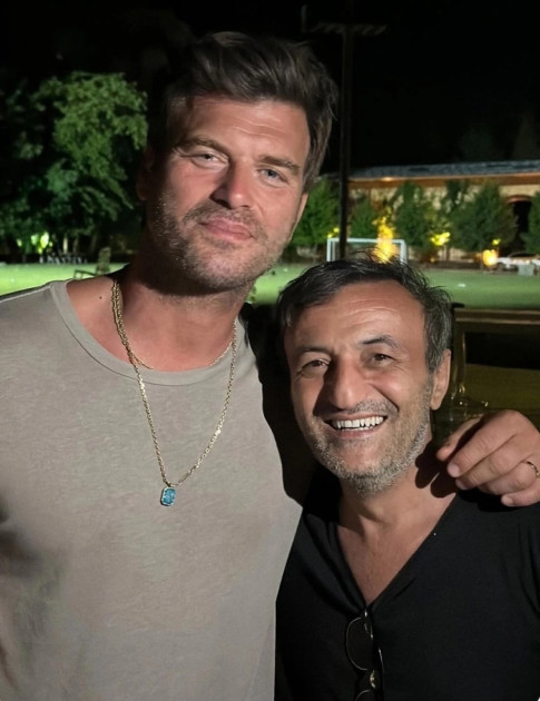 https://s1.hostingkartinok.com/uploads/images/2025/07/b2d280aa9dd1f016bad8fd17119f916f.jpg