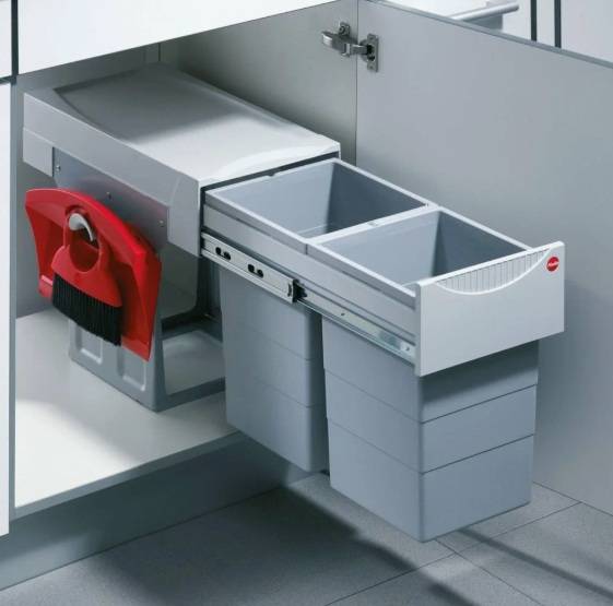 выдвижное мусорное ведро.jpg