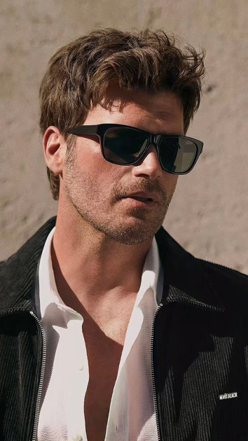 https://s1.hostingkartinok.com/uploads/images/2025/09/63325080c80f2108872948d79992475b.jpg