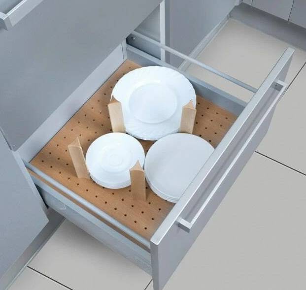 Вставка для тарелок и кастрюль.jpg