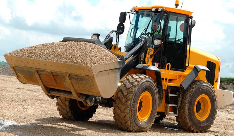 Фронтальный погрузчик