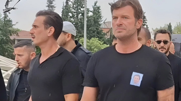 https://s1.hostingkartinok.com/uploads/images/2025/09/d786d0c4aae9f473f5f299ea23193344.jpg