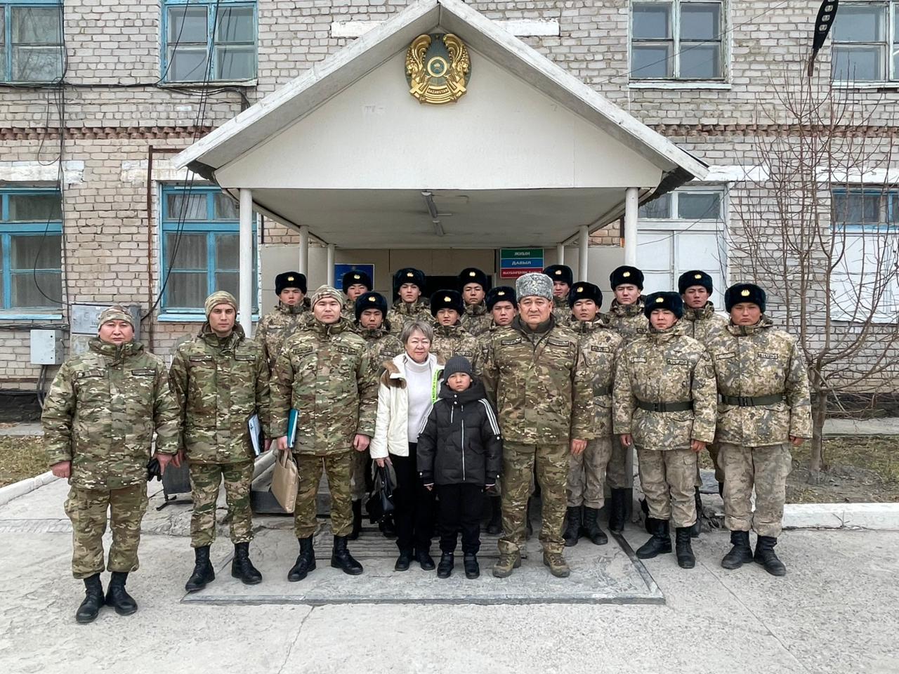 “Аналардың көзімен армия” акциясы Мақаншы өңірінде өтті