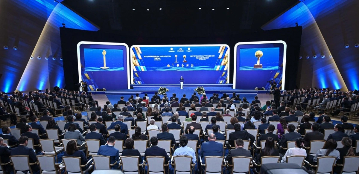 Тоқаев: Жасанды интеллект ЖІӨ-ге 20 млрд доллар қосуы мүмкін