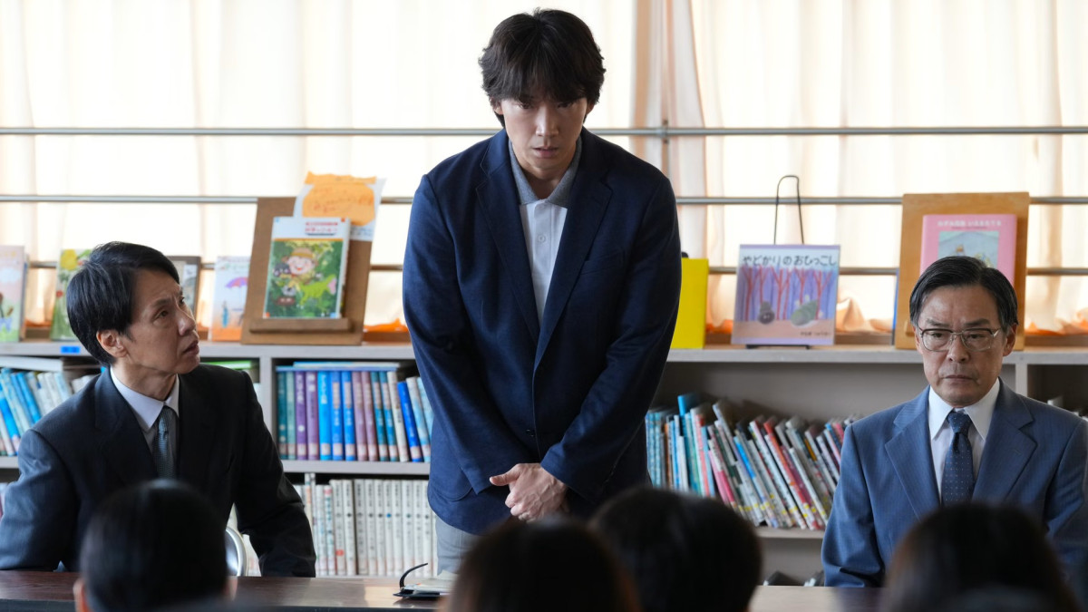 «Фальшь» (Sham) — Такаси Миике возвращается к скандальному процессу над «учителем-убийцей» в бескомпромиссной судебной драме - Такое кино