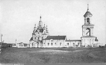 И БЕЛЫМ ОБЛАКОМ ПЛЫЛ СОБОР...