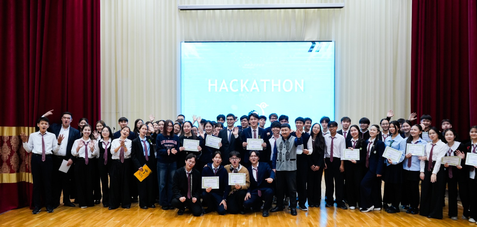 NIS HACKATHON – идея мен инновация алаңы