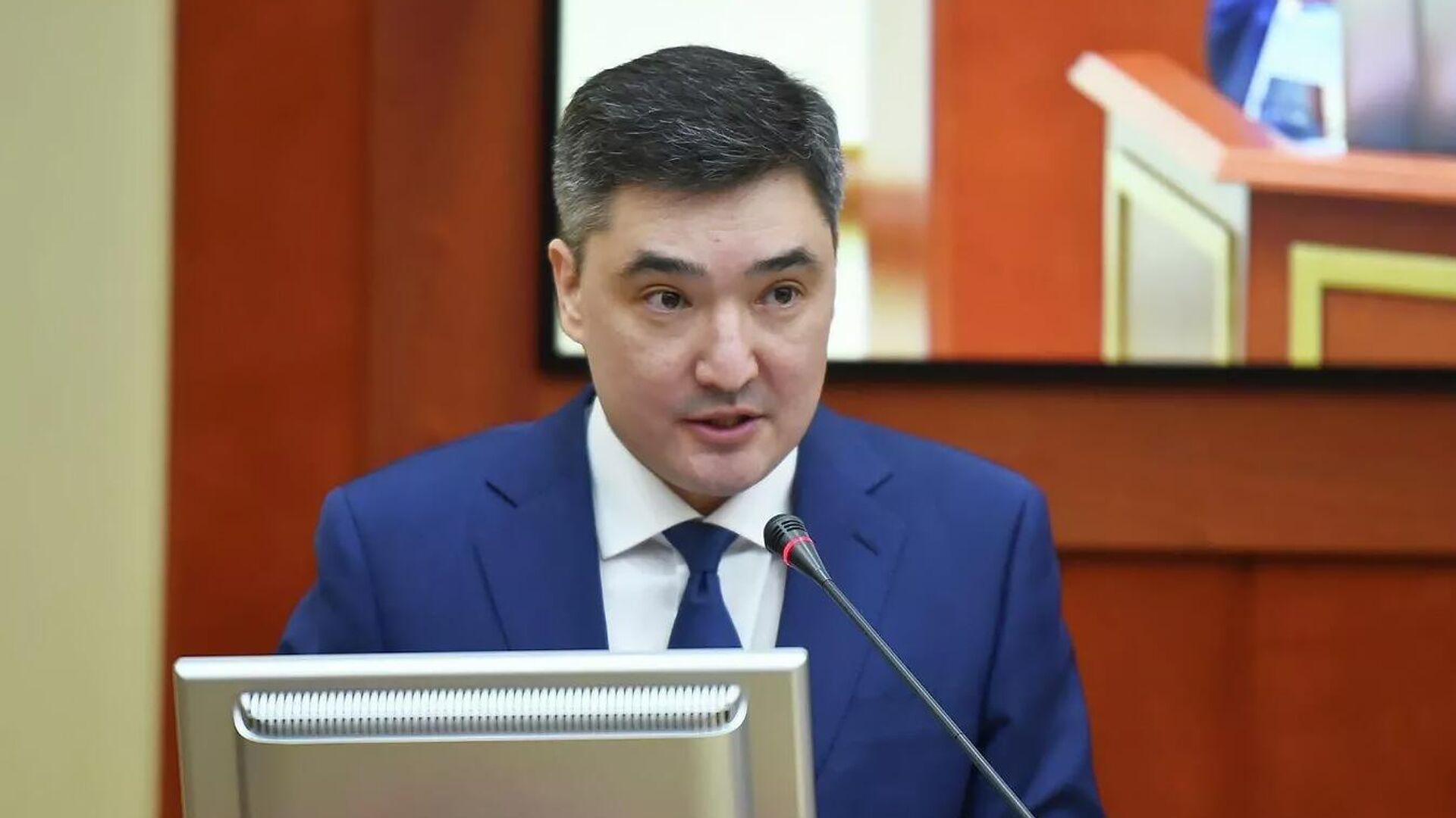 Олжас Бектенов Президентке ел экономикасын нығайту жөніндегі тапсырмалардың жүзеге асырылу барысы туралы баяндады
