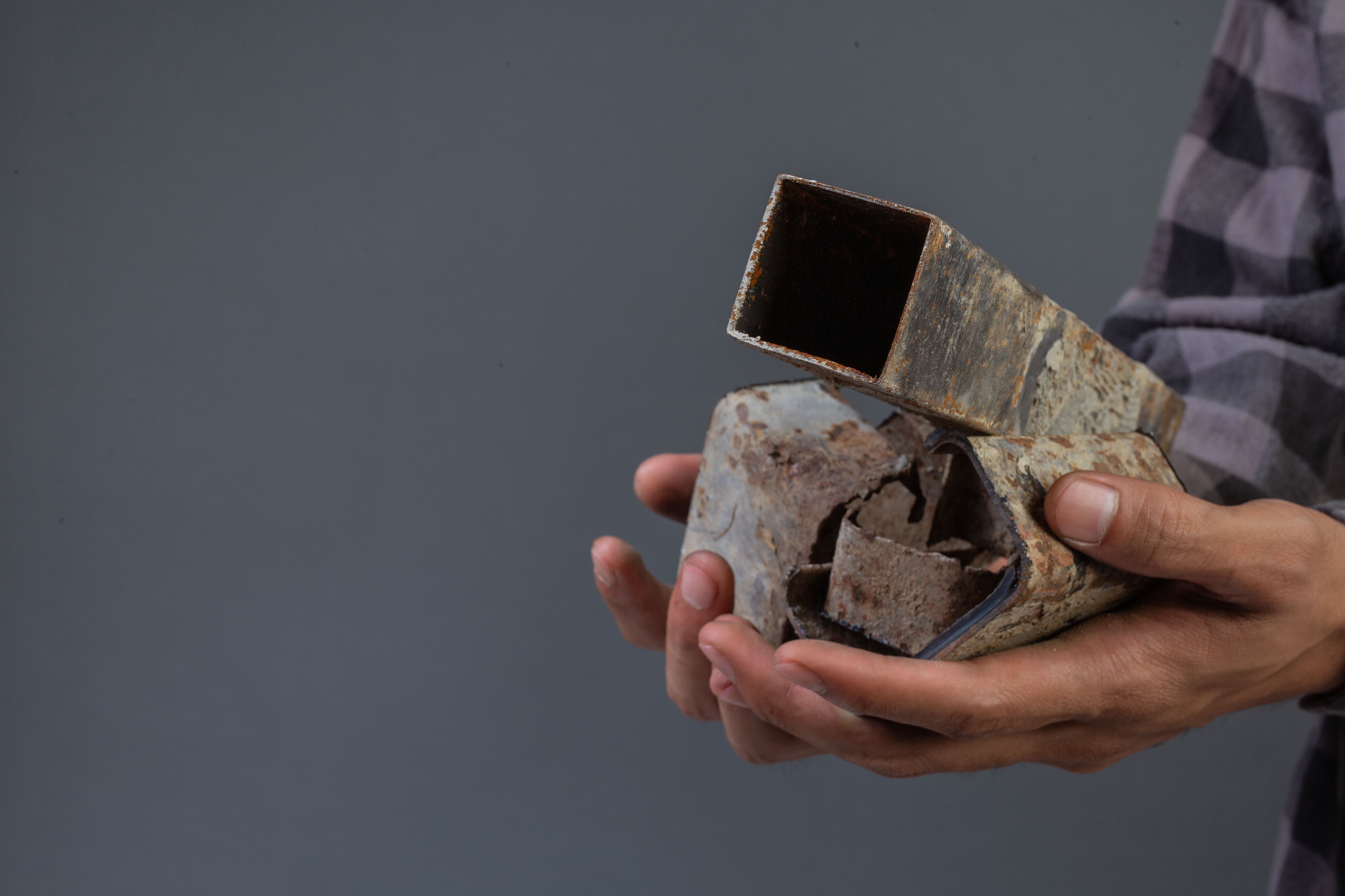 Избавление от хлама: как правильно освободить пространство двора