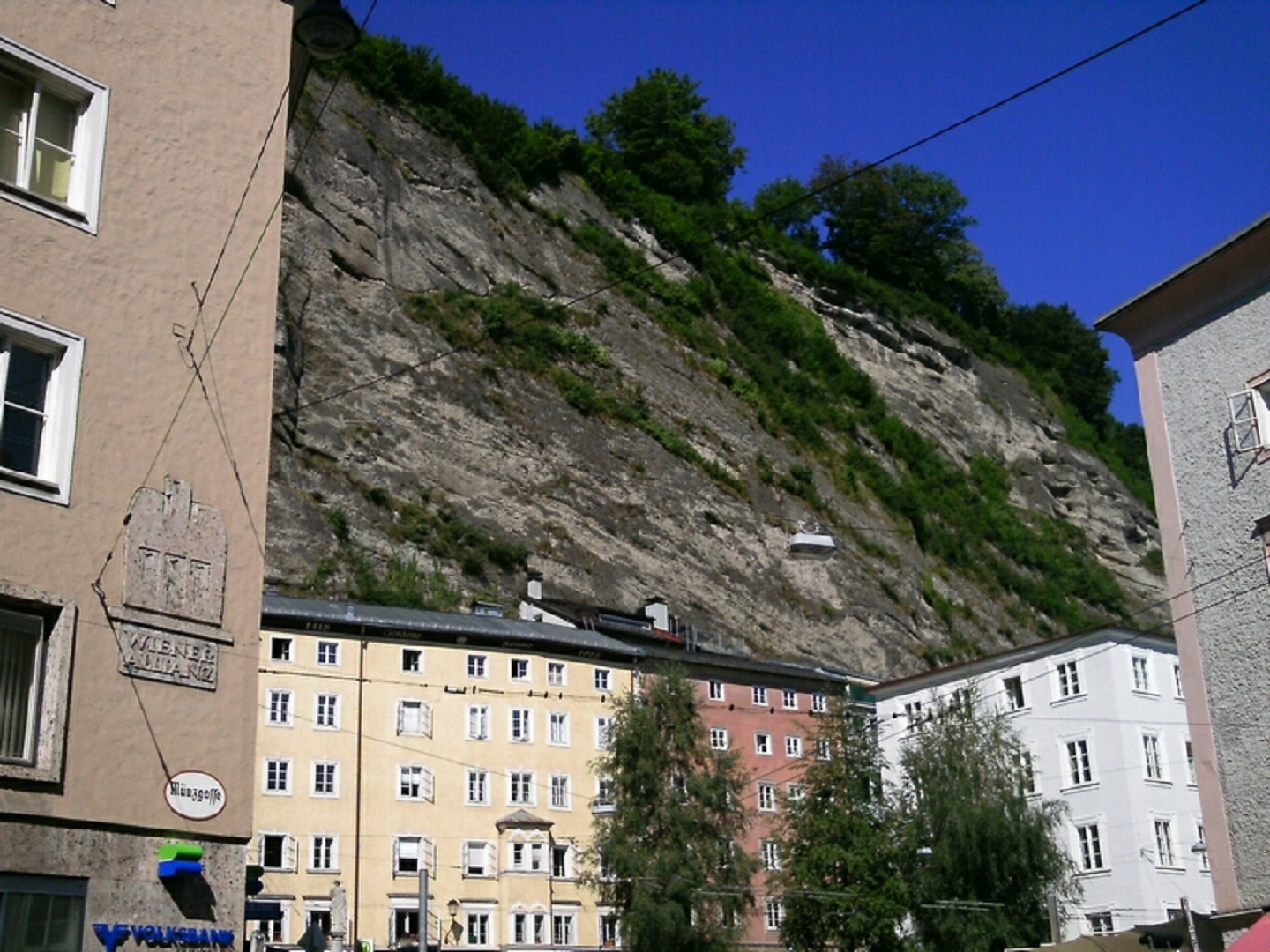 https://s1.hostingkartinok.com/uploads/images/2026/09/fdb44de117fbfeed4e7bc59656dea93e.jpg